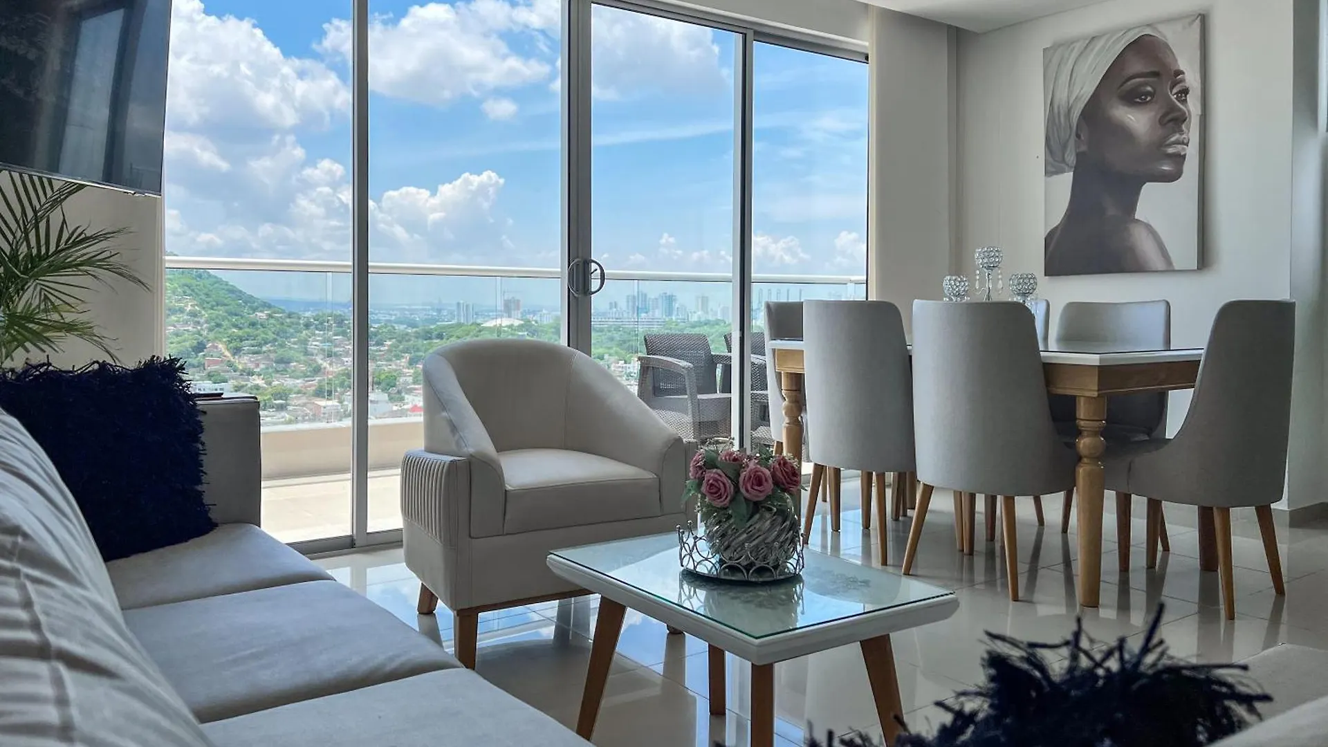 Duplex Apartment With Stunning Views, Near Walled City And Beach contacts